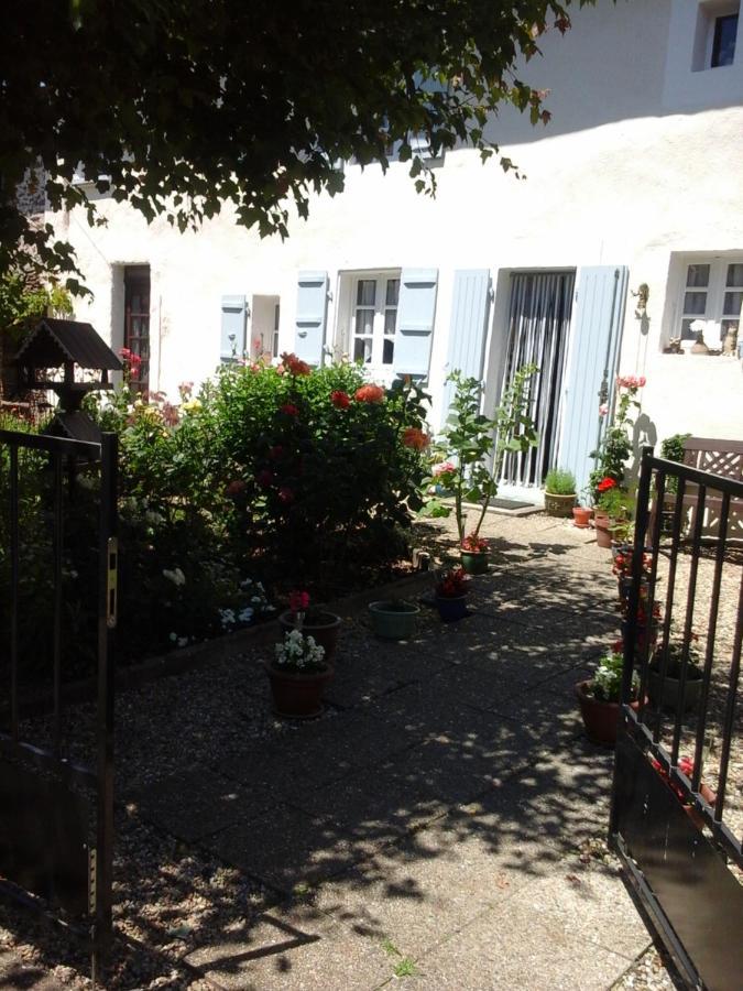 La Maison Des Fleurs Montemboeuf Екстер'єр фото