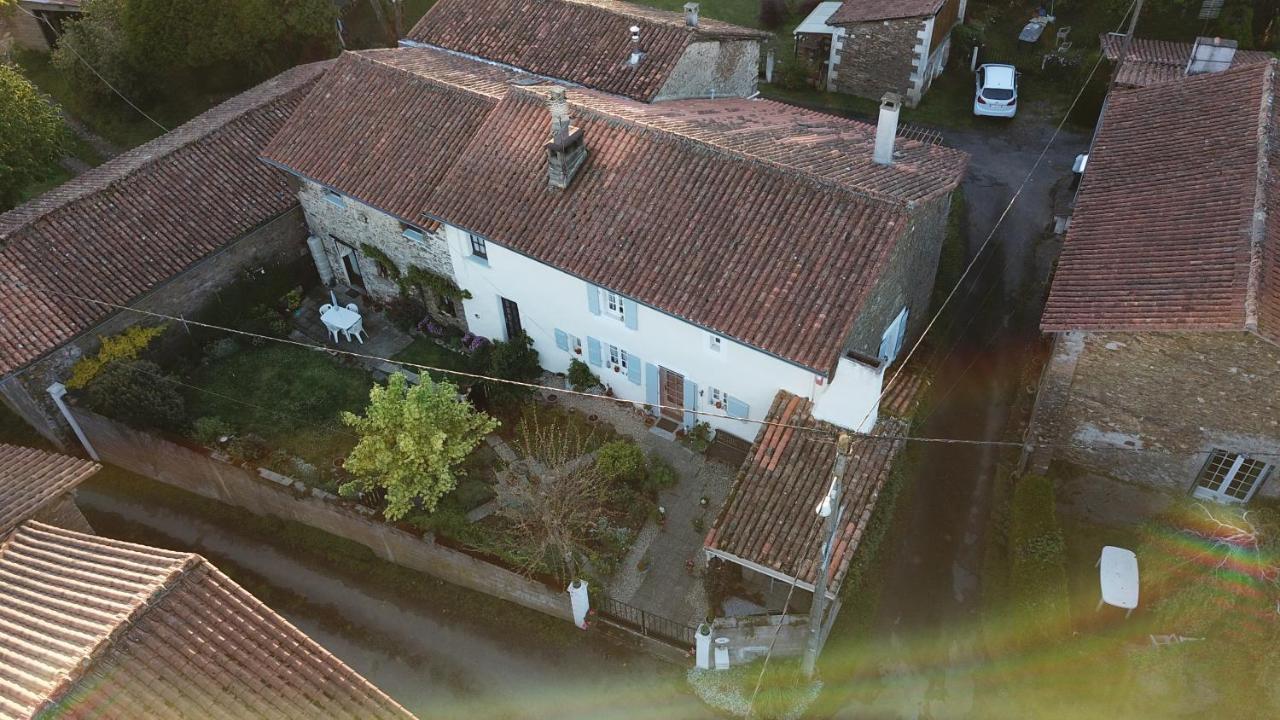 La Maison Des Fleurs Montemboeuf Екстер'єр фото